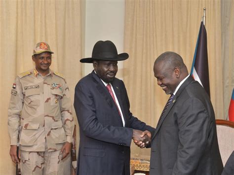 Sudán El Líder Paramilitar De Sudán Asegura Que Hamdok Dio Su Beneplácito Al Golpe De Estado