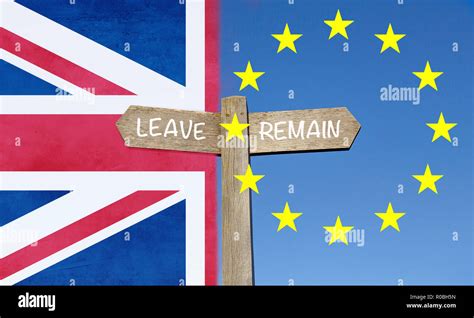 Brexit Vote Leave Sign Vote Remain Sign Stock Photos & Brexit Vote Leave Sign Vote Remain Sign 