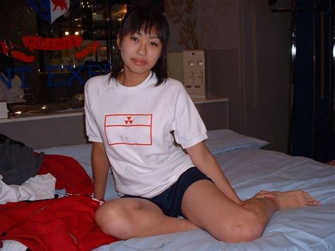 Xpics Me Japanese Fuck Asian Teenie Posing Naked And Showing Off Her