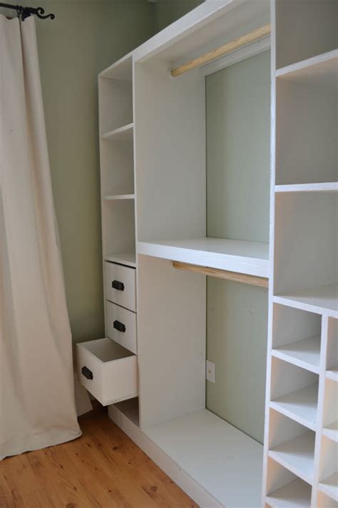But there are tons of organizational tools for anyone whose tiny closet is already packed to the brim or who doesn't even have a closet to begin these bypass doors will save your life, and are easy to diy. Ana White | Master Closet System - DIY Projects