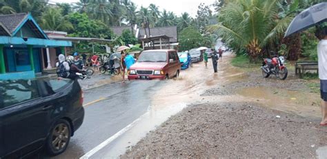 Malang Post Com Sitiarjo Sumawe Diterjang Banjir Bandang Belasan Rumah Terdampak