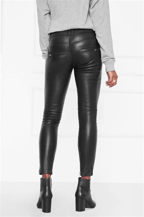 Biker Leather Pants By ANINE BING Leather Pants Off Duty Model Look