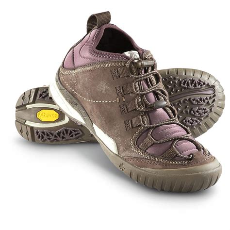 Shop the best selection of women's casual shoes at backcountry.com, where you'll find premium outdoor gear and clothing and experts to guide you through selection. Women's Cushe Wildrun Mid Casual Shoes, Dark Brown ...
