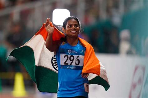 Milkha singh is best racer in all world milkha singh is new record #indianarmy#100m#400m#800m#1600m#runninglover#bestracer#army#record#running#milkhasingh#bh. Dutee Chand wins 100m gold in World Universiade, creates history | Other News - India TV