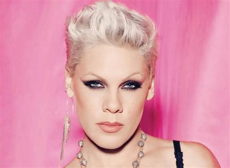 Pink Singer Height Weight Measurements Bra Size Shoe Size
