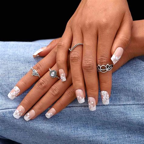 The 12 Best Engagement Nail Ideas That Will Look So Chic With Your New