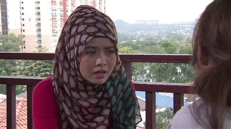 Mana tidaknya, dialah bakal peneraju khaleeda holding. Suamiku Encik Sotong - Episod 16 - Lebih Baik Kecewa ...