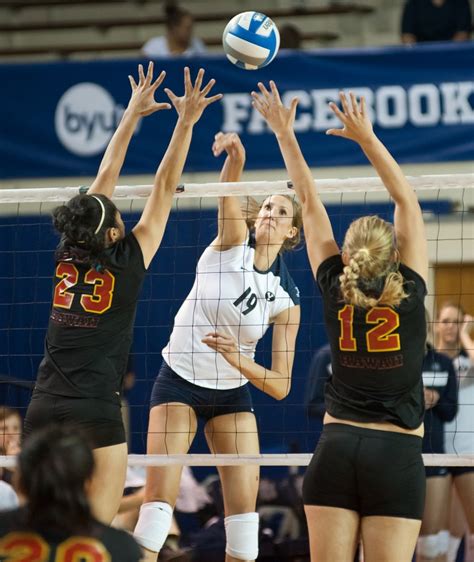 Byu Women S Volleyball Dominating The Competition The Daily Universe