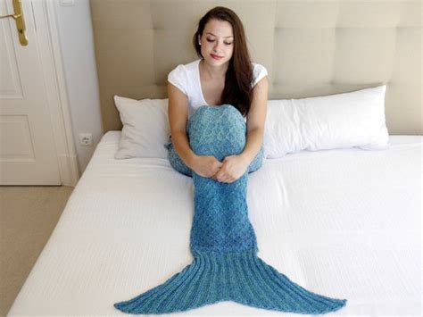 Alle flächen werden kraus rechts gestrickt, d. Meerjungfrau-Decke stricken + Schwanzflosse