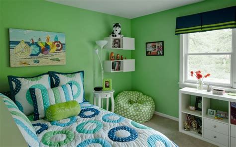 The bedrooms of these uber stylish children are lessons in judicious editing, inspired ideas, and damn good taste. Kids Bedroom Ideas for Small Rooms - Kids Room | Kids ...