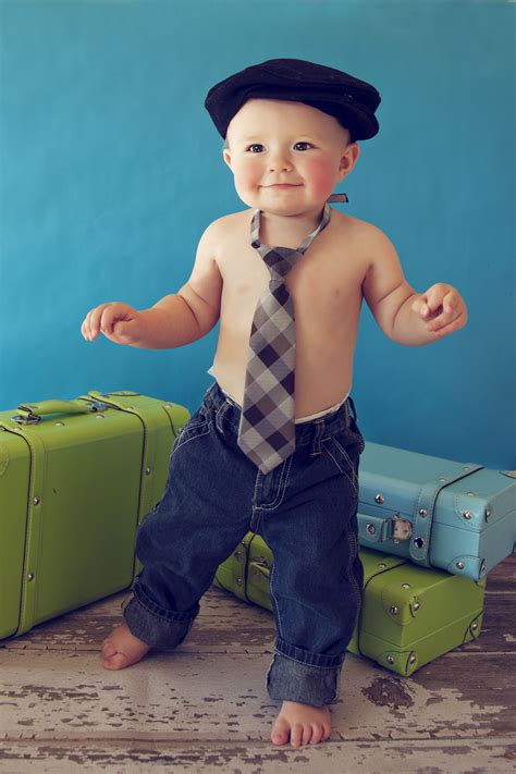 Baby Or Toddler Boy Toddler Poses Cute Baby Pictures Childrens