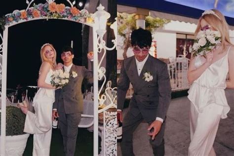 Sophie Turner Shares Unseen Pics From Vegas Wedding With Joe Jonas