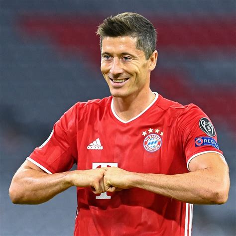 Robert Lewandowski Rompe Récord De 40 Goles Con El Bayern De Múnich