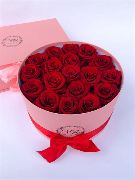 Large Pink Box Of Red Infinity Roses Preserved Rose Arrangements