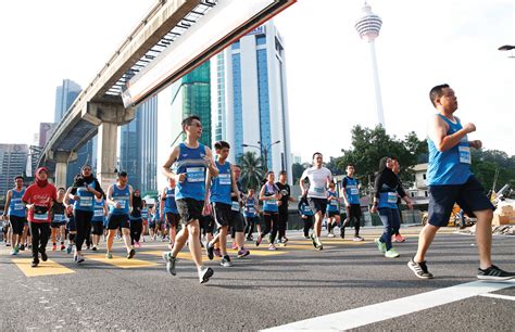 The event was established in 1989. Standard Chartered Kuala Lumpur Marathon 2017 | Running ...