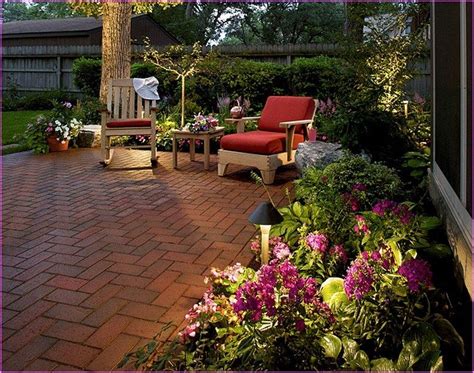 Five landscaping ideas for upgrading a small backyard. Florida Backyard Landscaping Design Ideas | Home Design ...