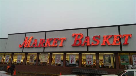 Welcome to the official website of america's food basket! Market Basket - 40 Photos - Grocery - 400 Somerville Ave ...