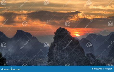Sunset At Karst Hillsguangxi Stock Photo Image Of Chinese Xingping