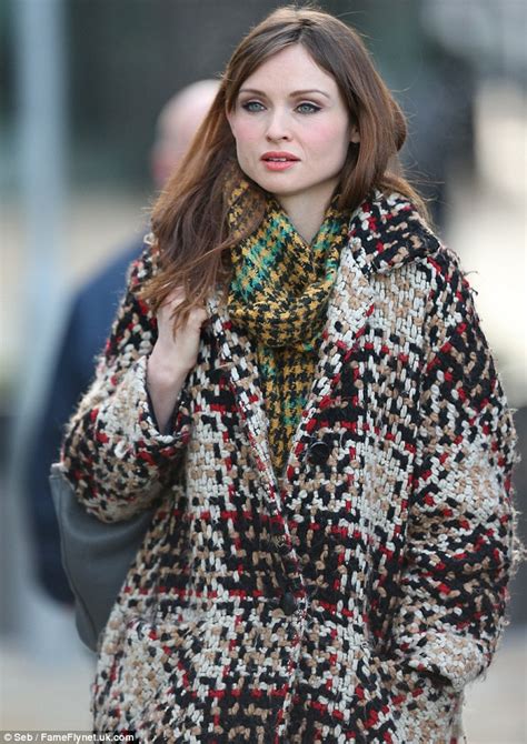 Sophie Ellis Bextor Teams Chunky Checked Coat With Floral Dress As She Promotes New Album