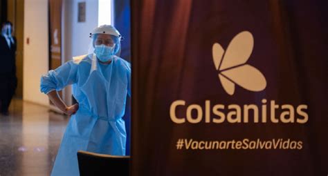 Este martes, inició la vacunación en bogotá de personas mayores de 60 años, especialmente en hogares de cuidado del adulto mayor. Vacunación COVID-19 en Bogotá; escasez de Sinovac retrasó ...
