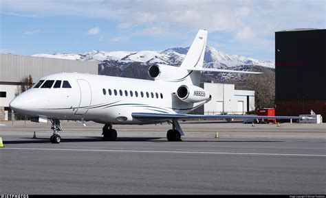Charter a falcon 900 large jet manufactured by dassault aviation between 1984 and 1991. N882SS | Dassault Falcon 900 | Private | Michael Rodeback | JetPhotos