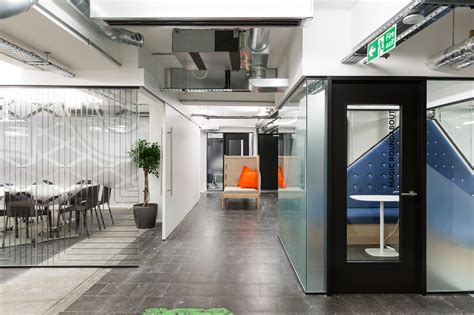 A Tour Of Transferwises New London Office Officelovin