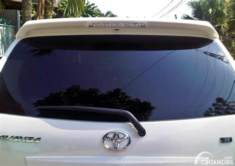 10 Pilihan Stiker Kaca Mobil Dari Yang Keren Sampai Yang Lucu