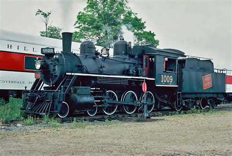 Railpicturesca Roger Lalonde Photo Canadian National Steam 4 6 0 No