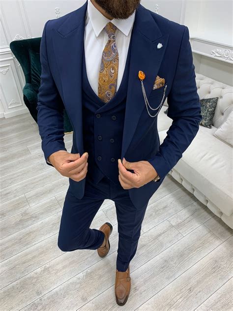 Navy Blue Slim Fit Wide Peak Lapel Suit For Men By Gentwith Com