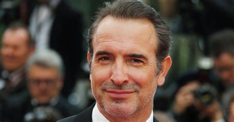 In 1995 he began his first one man show, the same year he met bruno salomone, eric collado, emmanuel joucla and eric massot with whom he created the nous c. Jean Dujardin dévoile une photo du tournage du film ...