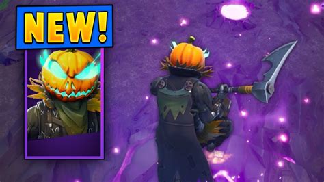 The middle island on the fortnite map has been corrupted and has some ghoulish creatures spawning on it. *NEW* Hollowhead Pumpkin Skin + Carver Pickaxe! (Fortnite ...