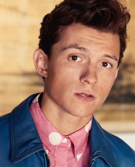 Pin By Emma On M Y B B Y Tom Holland Peter Parker One Direction