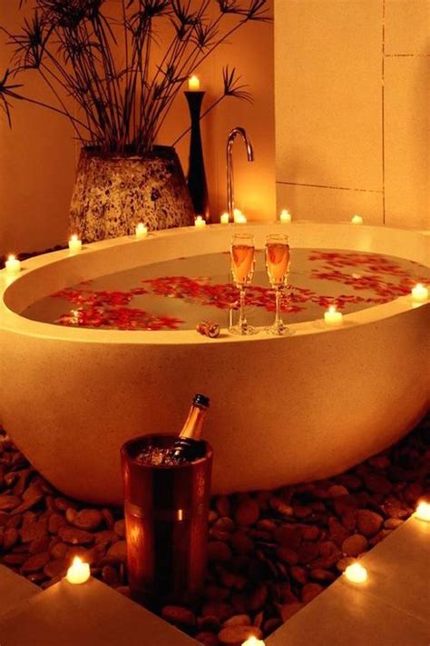 Un Baño Relajante Y Romántico Para La Noche De Bodas Romantic Bathrooms Romantic Room