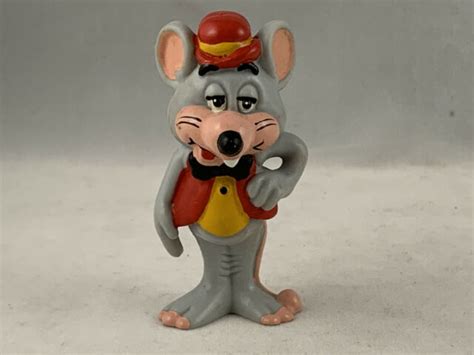 Classic Chuck E Cheeses Mouse Stuffed Plush Animal 21 Inches Long