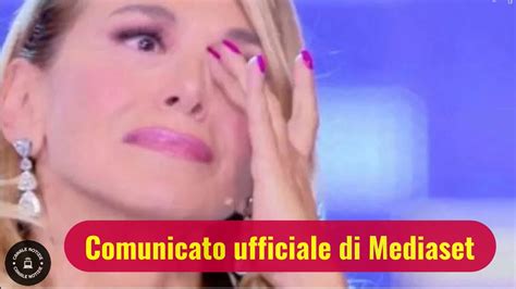 Barbara Durso Non Condurrà Più Pomeriggio Cinque Il Comunicato Ufficiale Di Mediaset Youtube