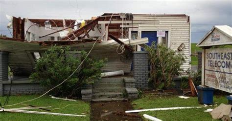 Tornado Strikes Kenner Tuesday Morning Knocking Out Power Damaging