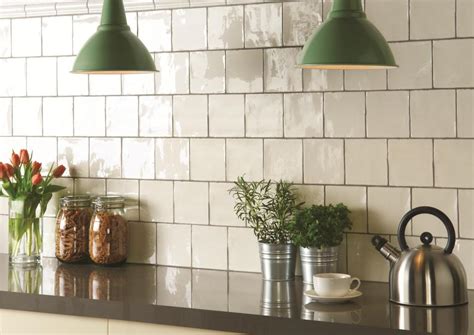 Ask this old house general contractor tom silva teaches a homeowner a simple technique for tiling backsplash.subscribe to this old house. The Tile Files (a.k.a. Backtracking on the Backsplash ...