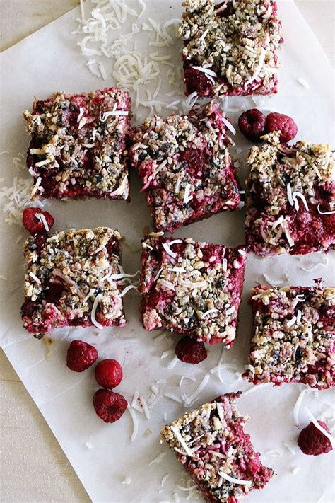 (just consult with your doctor or nutritionist before trying any of these sweets—they might not fit in with every diabetic diet.) Raspberry Fig Bars Recipe Vegan, refined sugar free ...