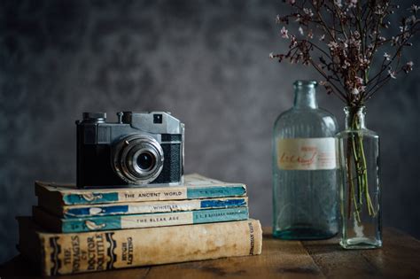 Guide And Tips To Enhance Your Vintage Photography Dslr Buying Guide