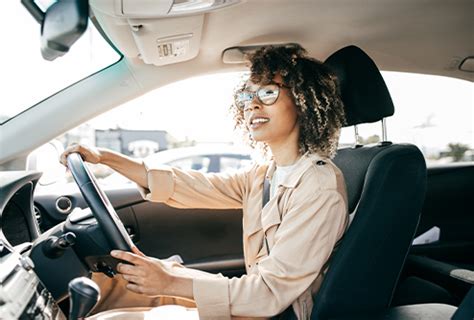 Racv is there for members with emergency roadside assistance, car and home insurance, home assist, travel services & car loans. There are many reasons to choose Insure - Discovery