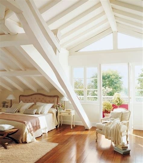 The bean bags are adding to the attraction of the room. 25 Inspirational Attic Room Design Ideas | HomeMydesign
