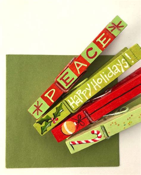 Painted Christmas Clothespins Happy Holidays Red And Green Etsy Christmas Clothespins