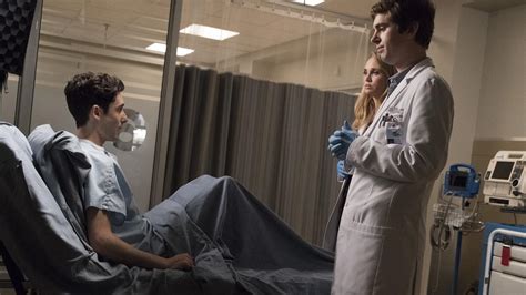 A young surgeon with savant syndrome is recruited into the surgical unit of a prestigious hospital. The Good Doctor (S02E03): 36 Hours Summary - Season 2 ...