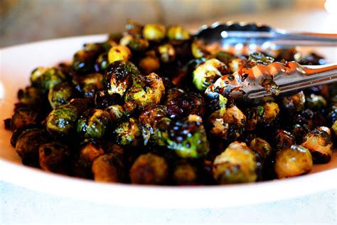 The Pioneer Woman Cooks Brussel Sprouts With Balsamic And Cranberries