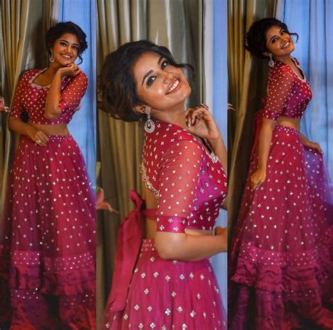 Anupama Parameswaran Trendy Blouse Designs South Indian Actress Fashion