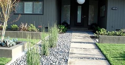 Great Mid Century Walkway Pavers And Gravel For The