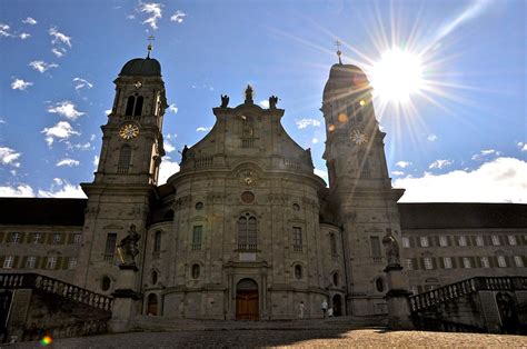 Unternehmensdaten kloster einsiedeln einsiedeln schweiz sind details, adresse, telefonnummer, kontakte, kommentare, offene stellen. Abadía de Einsiedeln en Suiza - Ser Turista