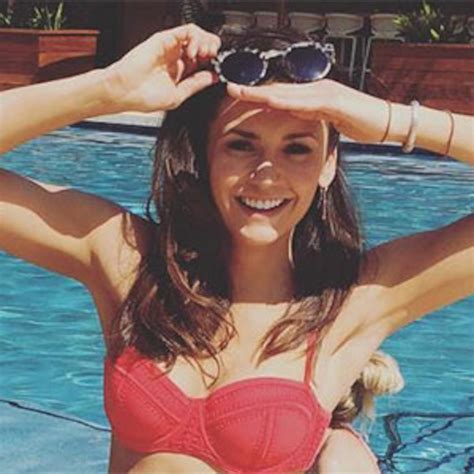 Nina Dobrev Shows Hot Bikini Body During Girls Trip To Hawaii E Online