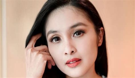 Sandra Dewi Bio Age Height Wiki ️ Instagram Biography