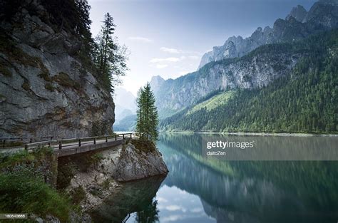 Gosausee Salzkammergut Upper Austria High-Res Stock Photo - Getty Images